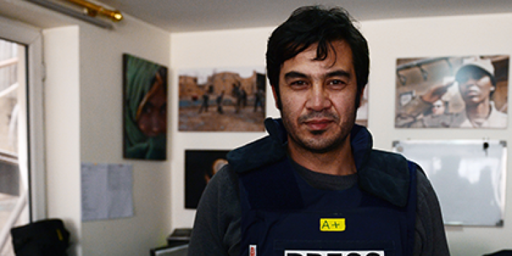 AFP-Reporter Sardar Ahmad mit Frau und Kindern unter Anschlagsopfern